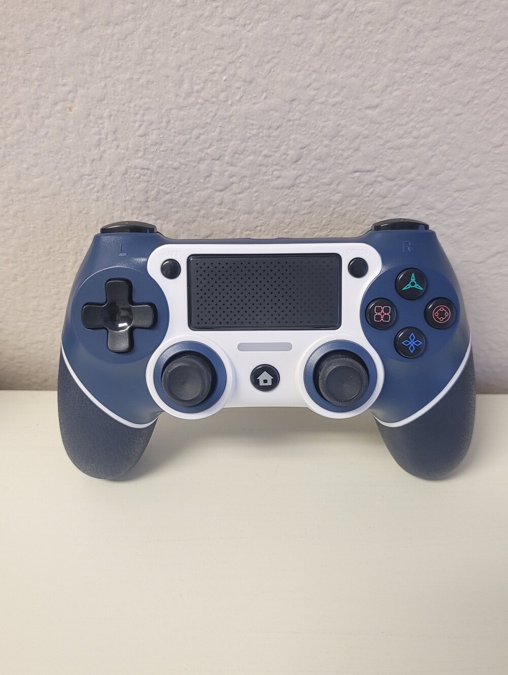 PS4 Style Wireless Controller - Picture 2 of 11